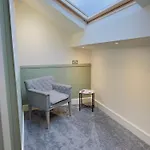 The At Cheltenham Parade 4* Harrogate