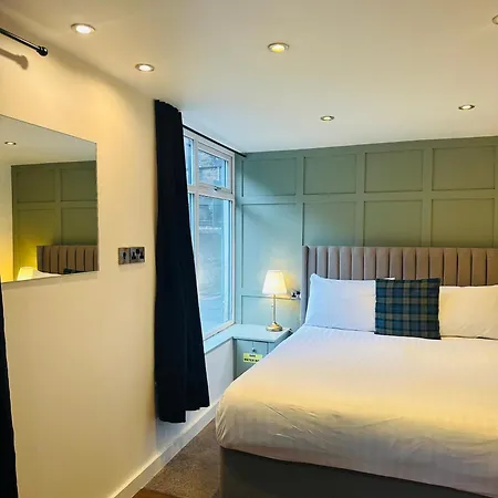 Hotel The At Cheltenham Parade