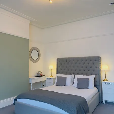 Hotel The At Cheltenham Parade Harrogate
