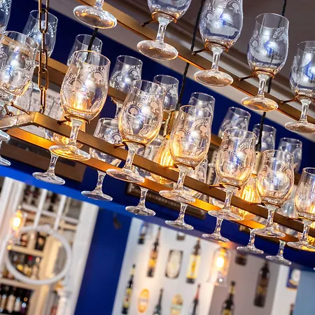 The At Cheltenham Parade Hotel 4*