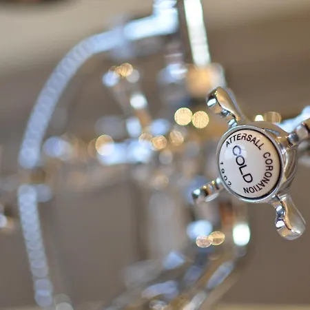 The At Cheltenham Parade 4*