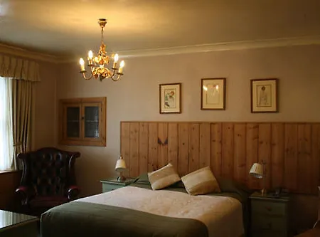 The At Cheltenham Parade Hotel