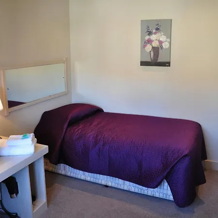 The At Cheltenham Parade Hotel Harrogate