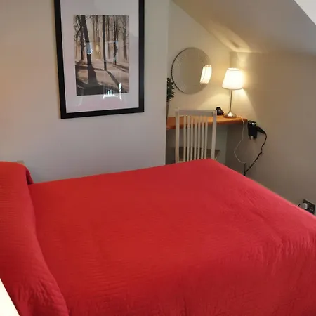 The At Cheltenham Parade Hotel Harrogate