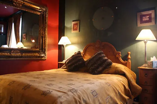 The At Cheltenham Parade 4* Harrogate