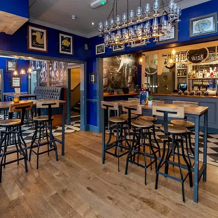 The At Cheltenham Parade