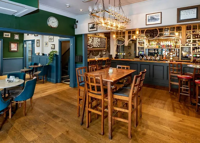 The At Cheltenham Parade 4* Harrogate