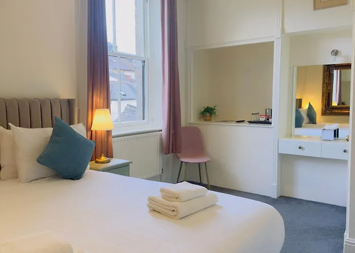 The At Cheltenham Parade Hotel Harrogate